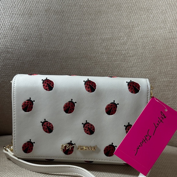 Betsey Johnson Handbags - Betsey Johnson White and Red Ladybug 🐞 Crossbody Bag